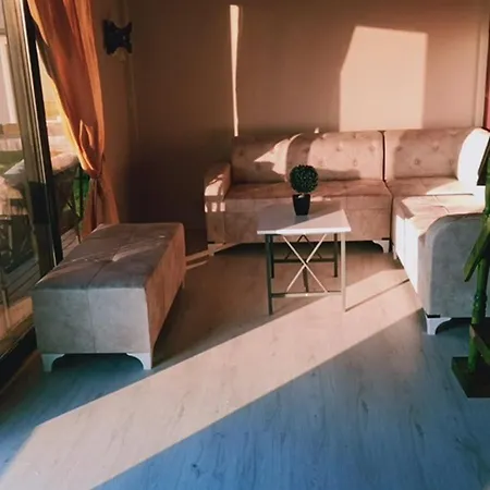 Apartment Orange Evleri