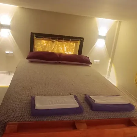 Apartment Orange Evleri *